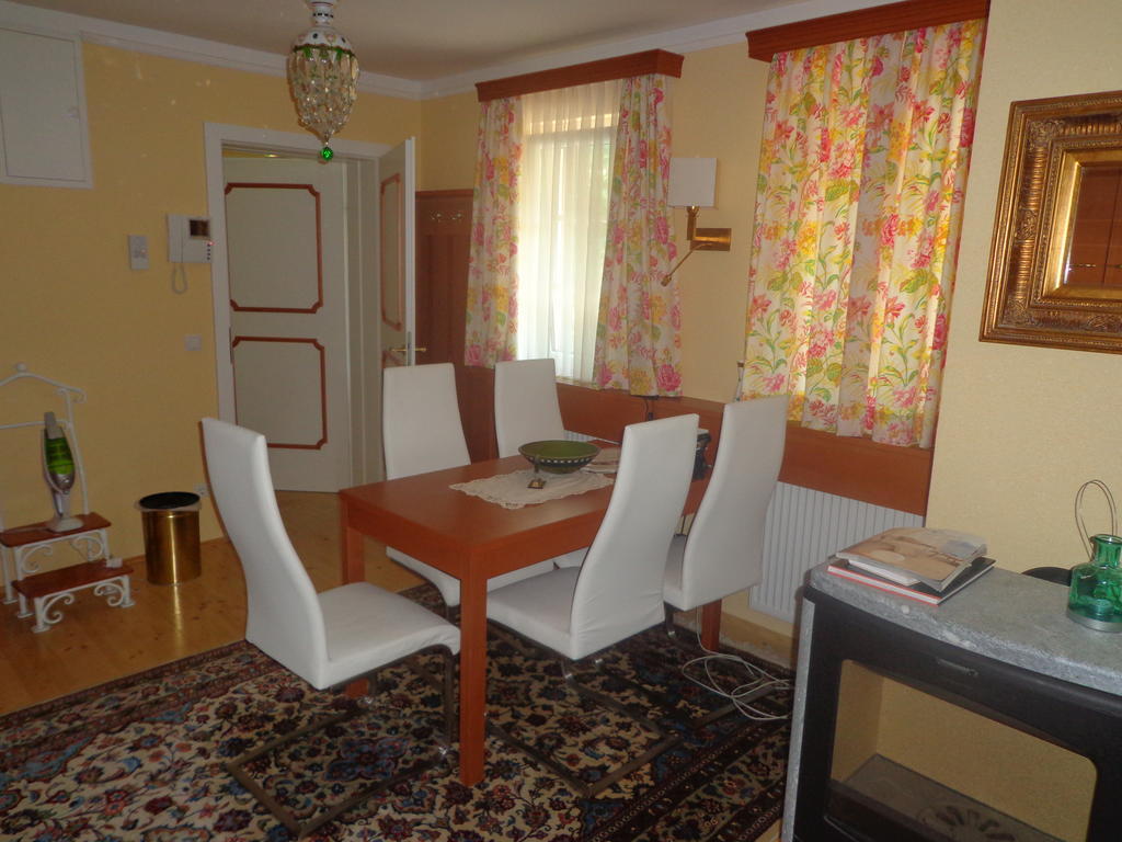 Hans Mauracher Schloessl Štýrský Hradec Pokoj fotografie